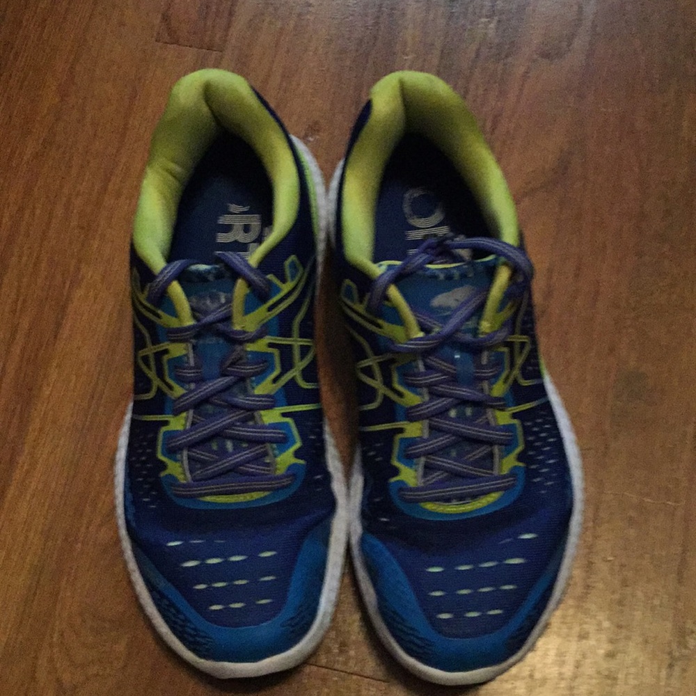 Karhu  Ikoni Ortiz ladies Shoe Sz 7